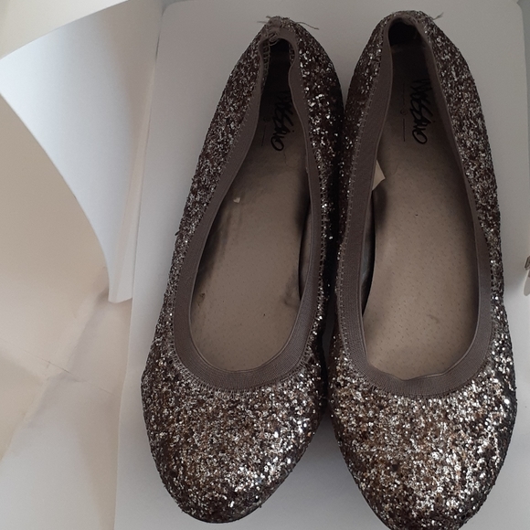 Mossimo Supply Co. Shoes - Grey gray sparkle bling slippers shoes slipons 8.5